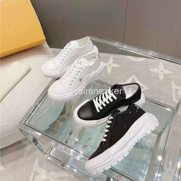 dress shoes solid color small white shoes female spring korean student canvas harajuku printed casual board, Black
dress shoes solid color small white shoes female spring korean student canvas harajuku printed casual board, Black