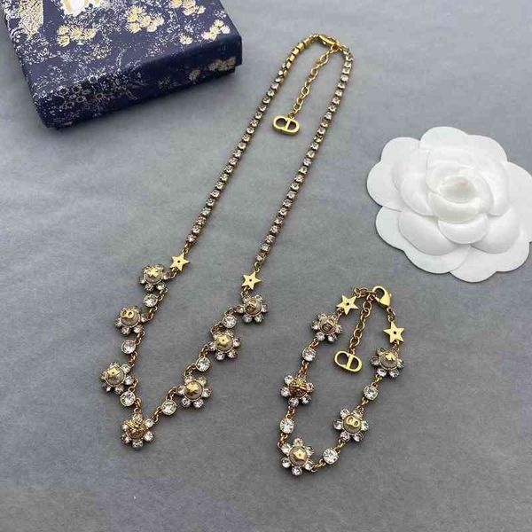 flower pearl necklace female net red star same new letter flower bracelet jewelry, Silver
flower pearl necklace female net red star same new letter flower bracelet jewelry, Silver