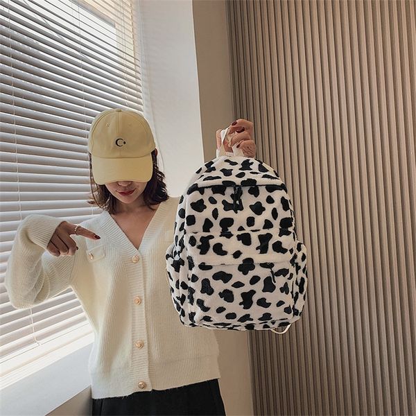plush cow pattern backpack women's small bag autumn and winter new simple women bags_model7n2s, Red;black
plush cow pattern backpack women's small bag autumn and winter new simple women bags_model7n2s, Red;black