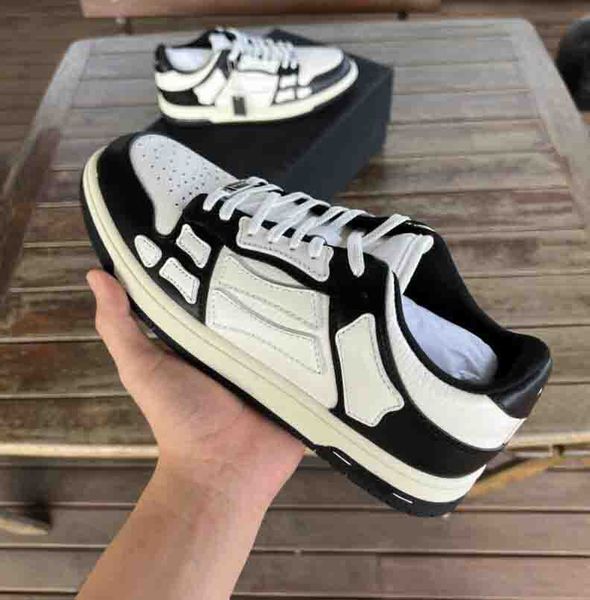 super quality men sneaker skeltoe bone runner sneaker shoes technical fabric re-nylon chunky rubber casual walking discount trainer with box, Black
super quality men sneaker skeltoe bone runner sneaker shoes technical fabric re-nylon chunky rubber casual walking discount trainer with box, Black
