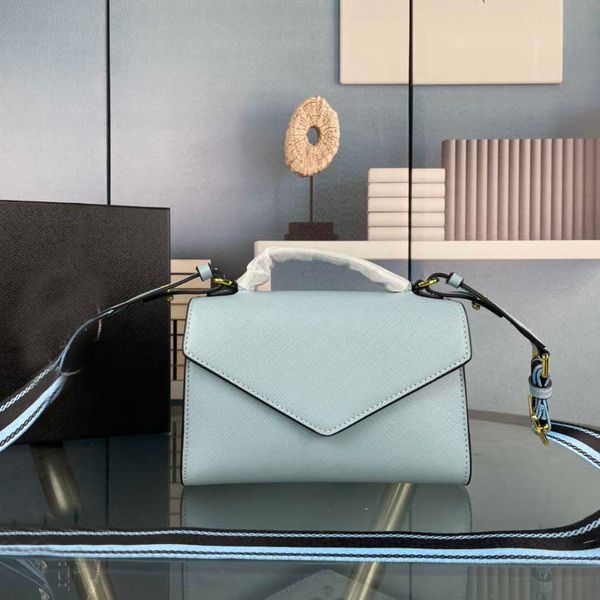 classic flap bag fashion real leather envelope handbag women totes wallet wide strap vintage luxurys designers shoulder bags crossbody shopp
classic flap bag fashion real leather envelope handbag women totes wallet wide strap vintage luxurys designers shoulder bags crossbody shopp