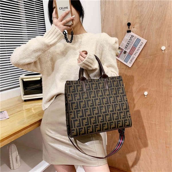 niche design tote bag high-capacity commuter handbag advanced sense broadband bag purses outlet online
niche design tote bag high-capacity commuter handbag advanced sense broadband bag purses outlet online