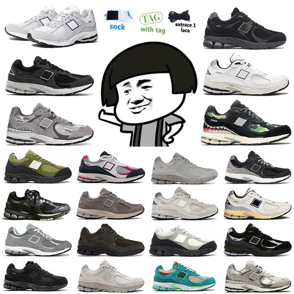 running shoes 2002r man woman peace be the journey light grey navy silver metallic and protection pack sea salt munsell white
running shoes 2002r man woman peace be the journey light grey navy silver metallic and protection pack sea salt munsell white