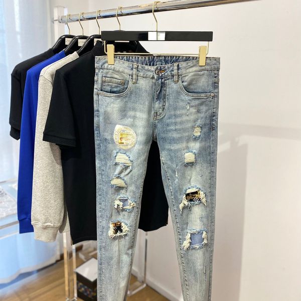 brand trend breaks through jeans, men's personality, spring and summer pants, korean version of slim youth elastic feet pants, autumn, Blue
brand trend breaks through jeans, men's personality, spring and summer pants, korean version of slim youth elastic feet pants, autumn, Blue