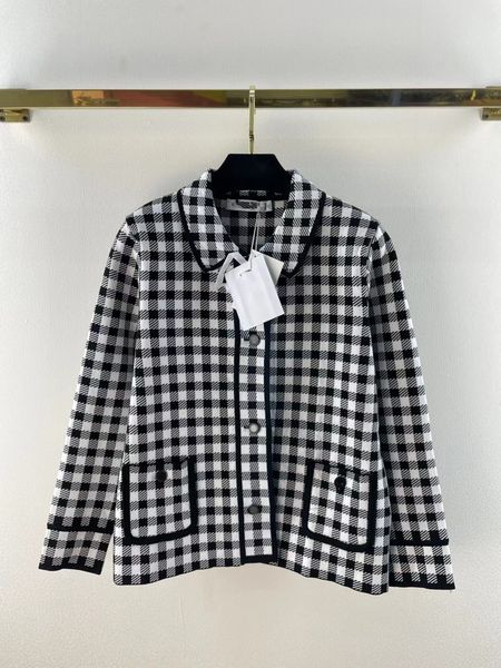 milan runway jackets 2022 autumn lapel neck long sleeve print women's designer coats brand same style outerwear 0807-7, Black;brown
milan runway jackets 2022 autumn lapel neck long sleeve print women's designer coats brand same style outerwear 0807-7, Black;brown