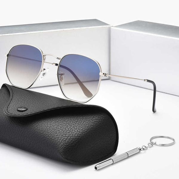 2022 new classic polarized sunglasses women designer 2022 luxury brand alloy metal polaroid hd tempered glass lens retro glasses sun glasses, White;black
2022 new classic polarized sunglasses women designer 2022 luxury brand alloy metal polaroid hd tempered glass lens retro glasses sun glasses, White;black