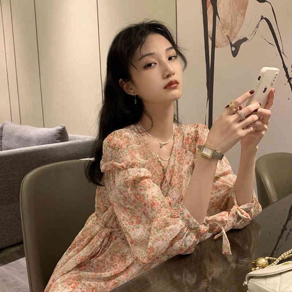 casual dresses 2022 spring and summer women's dress royal sister temperament long skirt gentle chic french foreign style broken flower, Black;gray
casual dresses 2022 spring and summer women's dress royal sister temperament long skirt gentle chic french foreign style broken flower, Black;gray
