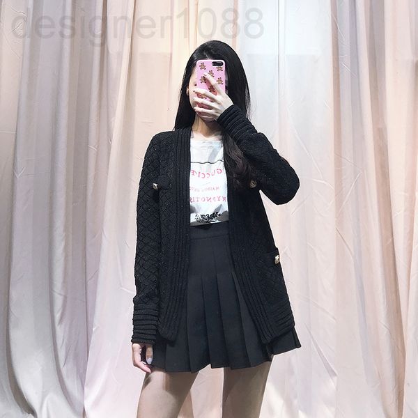 women's knits & tees designer spring 2020 xiaoxiangfeng liangsi european goods lingge cardigan jacket gentle wind loose ice silk sweate, White
women's knits & tees designer spring 2020 xiaoxiangfeng liangsi european goods lingge cardigan jacket gentle wind loose ice silk sweate, White