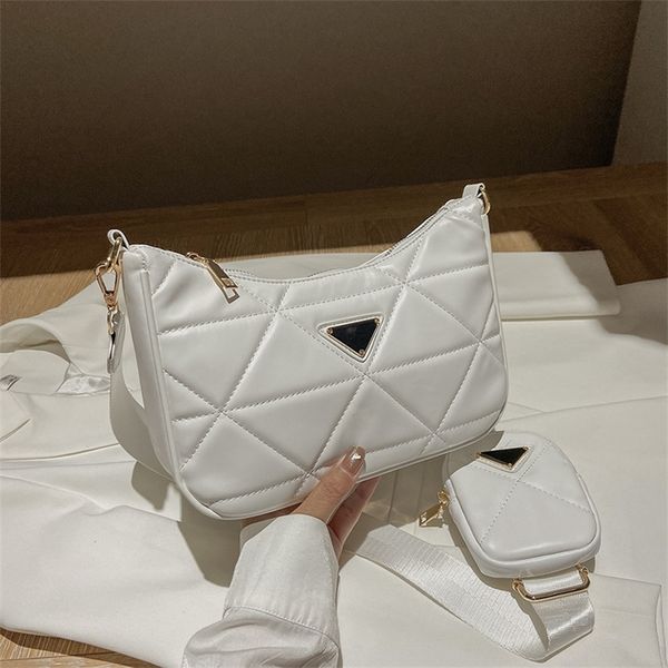 30% off 2022 new women's bags can be customized and mixed batches lingge daily
30% off 2022 new women's bags can be customized and mixed batches lingge daily