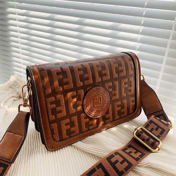 designer ins trend name brand chocolate purses ladies women shoulder bags handbags brands
designer ins trend name brand chocolate purses ladies women shoulder bags handbags brands