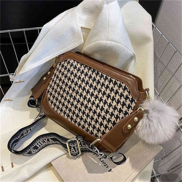 75% handbags outlet sale super low wide shoulder strap fashion bird lattice single shoulder bag fashion plush ball pendant bag
75% handbags outlet sale super low wide shoulder strap fashion bird lattice single shoulder bag fashion plush ball pendant bag