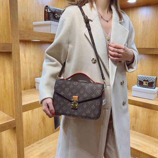 fashion trend new ladies luxury brand designer bag wholesale single shoulder soft leather 2022 women's simple style color matching port
fashion trend new ladies luxury brand designer bag wholesale single shoulder soft leather 2022 women's simple style color matching port
