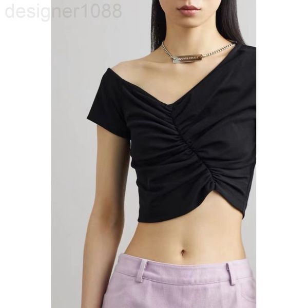 women's t-shirt designer 2022 spring and summer new iron br necklace pleated t-shirt daily essential br necklace with fashionable versa, White
women's t-shirt designer 2022 spring and summer new iron br necklace pleated t-shirt daily essential br necklace with fashionable versa, White