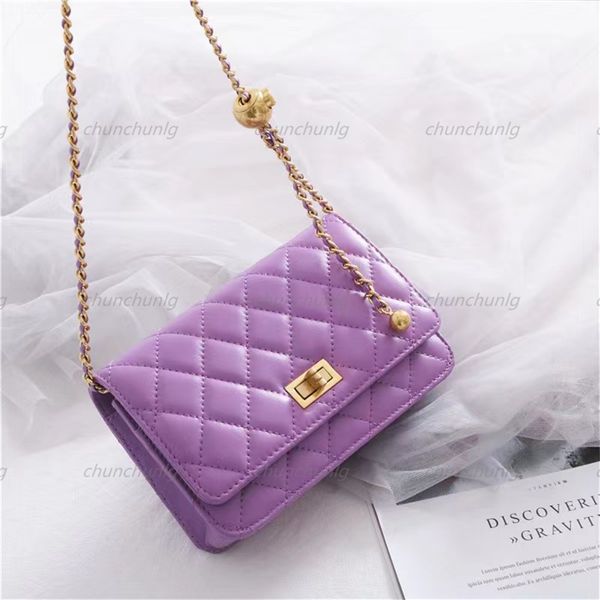 5a women's handbag sheepskin handbag fashion gold chain flip wallet cross designer bags luxury shoulder wallet
5a women's handbag sheepskin handbag fashion gold chain flip wallet cross designer bags luxury shoulder wallet