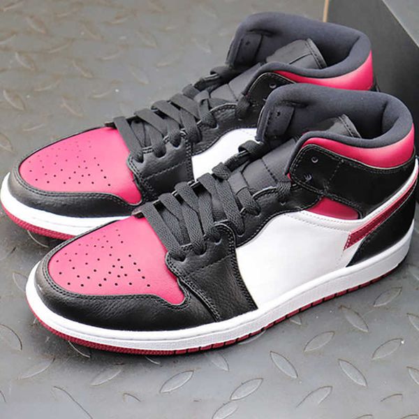 men jumpman 1 basketball shoes classic black red chicago unique design women's running sneakers non-slip wear-resistant with box
men jumpman 1 basketball shoes classic black red chicago unique design women's running sneakers non-slip wear-resistant with box