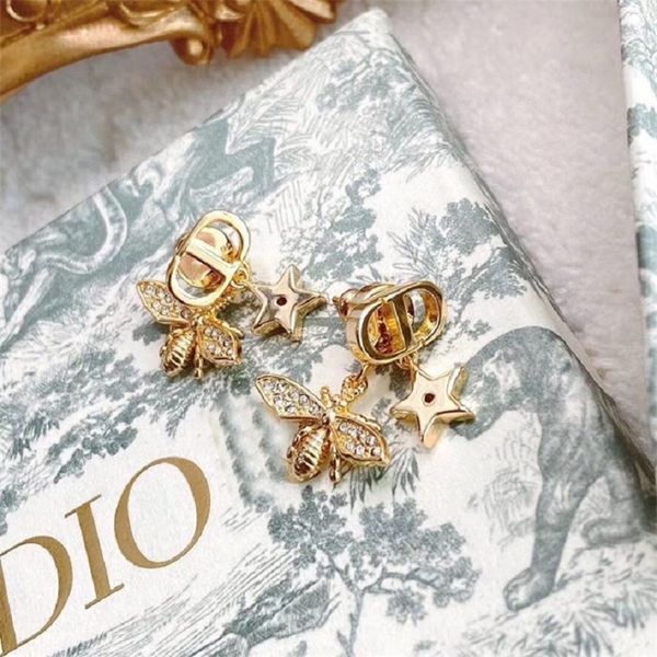 fine earrings 2022 new letter star earrings simple temperament letter earrings red, Golden
fine earrings 2022 new letter star earrings simple temperament letter earrings red, Golden