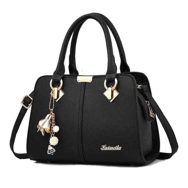 designers bags bag women 2021 new women's shoulder bag fashionable and versatile high-capacity messenger handbag
designers bags bag women 2021 new women's shoulder bag fashionable and versatile high-capacity messenger handbag