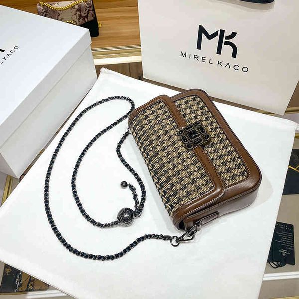 purses outlet 2022 new design high sense sling one shoulder messenger women's lattice chain small square bag
purses outlet 2022 new design high sense sling one shoulder messenger women's lattice chain small square bag
