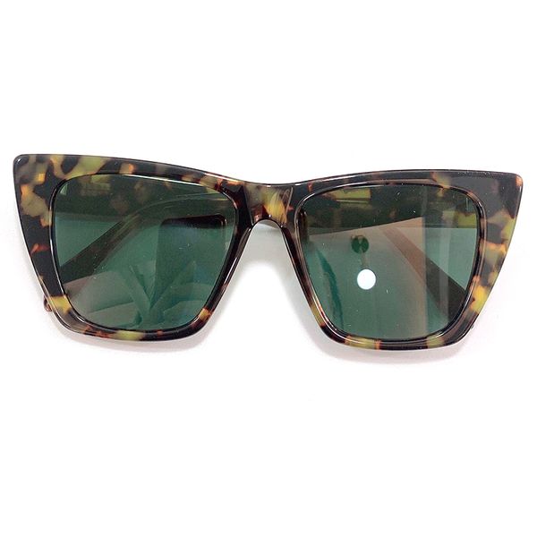 2022 new acetate frame sunglasses women fashion personalized cat eyes glasses design uv400 protection oculos, White;black
2022 new acetate frame sunglasses women fashion personalized cat eyes glasses design uv400 protection oculos, White;black