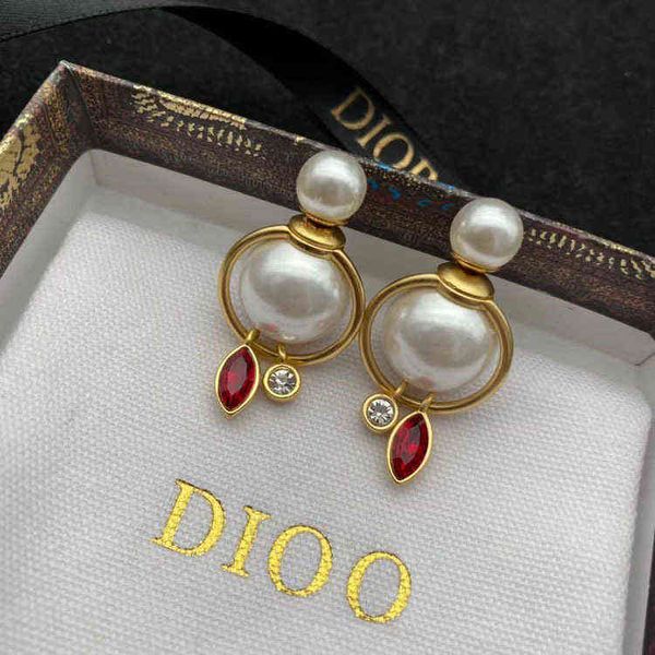 fine pearl red diamond earrings antique bronze antique punk temperament female advanced sense earrings, Golden
fine pearl red diamond earrings antique bronze antique punk temperament female advanced sense earrings, Golden
