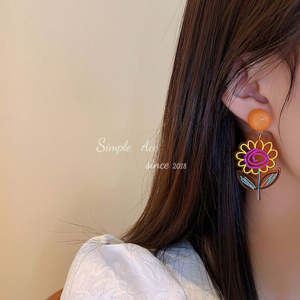 925 silver needle european and american exaggerated and personalized trendy creative flower earrings eardrop online influencer refined desi, Golden
925 silver needle european and american exaggerated and personalized trendy creative flower earrings eardrop online influencer refined desi, Golden