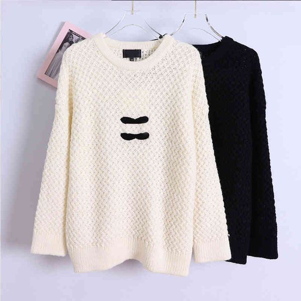 women's knits tees small fragrant wind black and white color, fashionable jacket, round neck, pure elastic, twist, woven, sweater.
women's knits tees small fragrant wind black and white color, fashionable jacket, round neck, pure elastic, twist, woven, sweater.