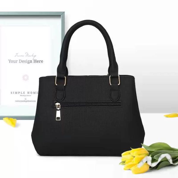 fashion and elegant single shoulder bag ladies' designer luxury handbags ms. mao qiu pendant inclined is beautiful
fashion and elegant single shoulder bag ladies' designer luxury handbags ms. mao qiu pendant inclined is beautiful