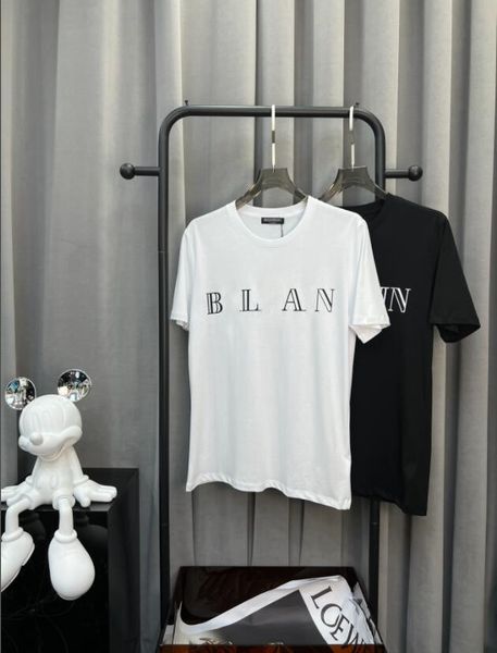 2022 mens designers t shirt man womens tshirts with letters print short sleeves summer shirts men loose tees asian size m-4xl, White;black
2022 mens designers t shirt man womens tshirts with letters print short sleeves summer shirts men loose tees asian size m-4xl, White;black