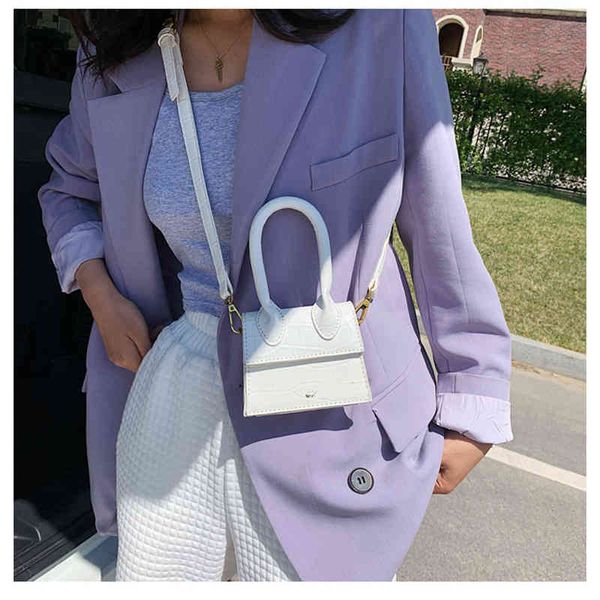 mini women's 2022 new popular fashion small embroidery thread women temperament messenger leather shoulder bags ladies
mini women's 2022 new popular fashion small embroidery thread women temperament messenger leather shoulder bags ladies