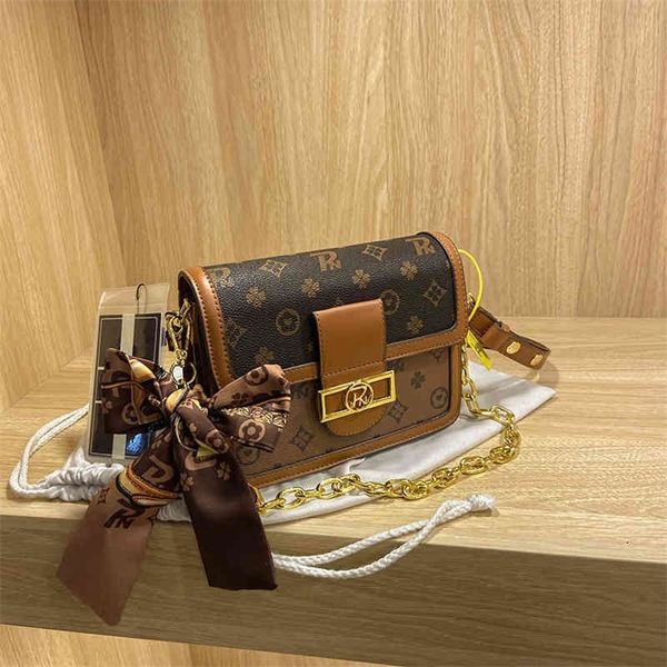 shop online 85% off bag women fashion trend portable bag contrast color texture oblique cross single shoulder small square
shop online 85% off bag women fashion trend portable bag contrast color texture oblique cross single shoulder small square