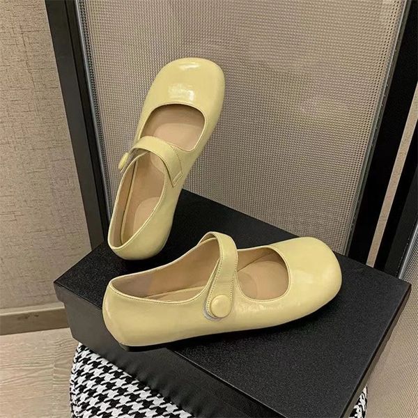 sepatu mary jane wanita chic mules ujung persegi desainer slip on loafers kantor lolita flat balet kasual lucu 220614, Black
sepatu mary jane wanita chic mules ujung persegi desainer slip on loafers kantor lolita flat balet kasual lucu 220614, Black