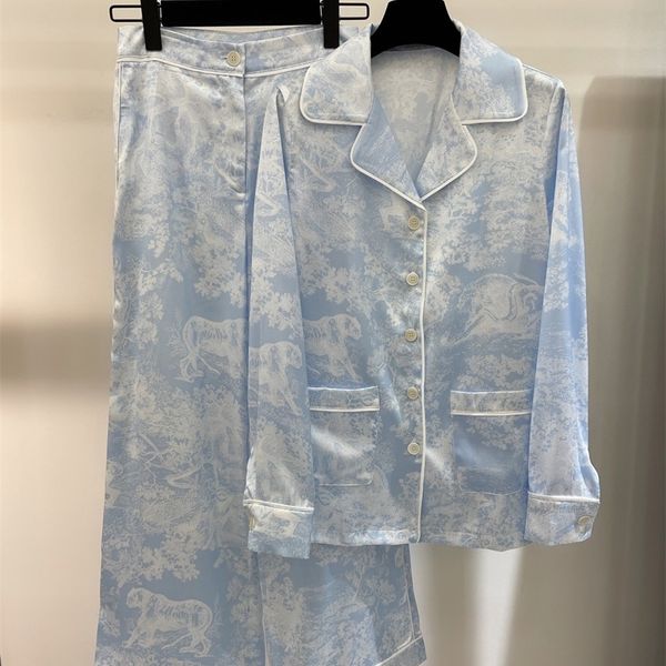 clothing new spring pajama set sky blue jungle animal pattern comfortable clothes leisure two-piece set, Black;red
clothing new spring pajama set sky blue jungle animal pattern comfortable clothes leisure two-piece set, Black;red
