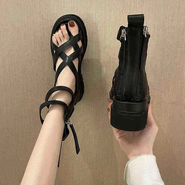 sandals vrouwen 2022 nieuwe cool laarzen lente en zomer veelzijdige hol dikke zolen romeinse schoenen mode strand sandalen 220427, Black
sandals vrouwen 2022 nieuwe cool laarzen lente en zomer veelzijdige hol dikke zolen romeinse schoenen mode strand sandalen 220427, Black