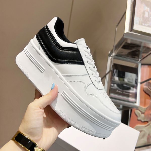 designer womens shoes wedge outsole calfskin platform shoes rubber sneakers fashion casual shoe block fluorescent white sneakers heel 50mm, Black
designer womens shoes wedge outsole calfskin platform shoes rubber sneakers fashion casual shoe block fluorescent white sneakers heel 50mm, Black