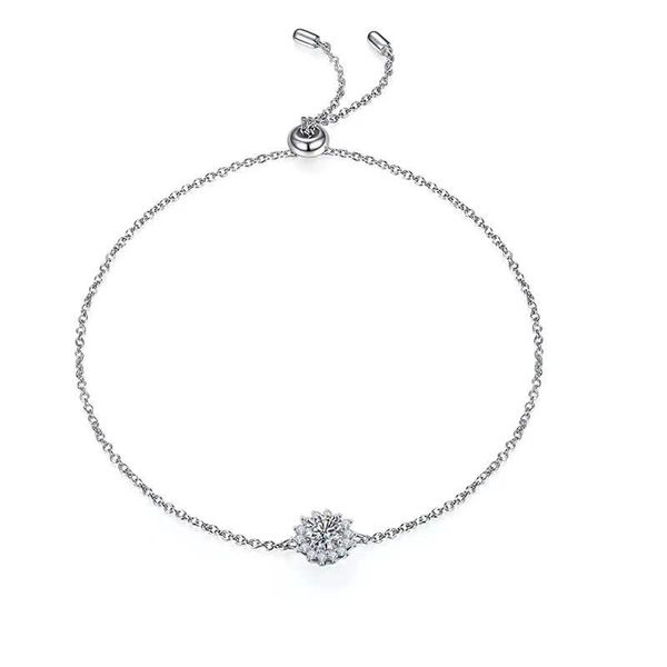 other bracelets trendy 0.5ct d color moissanite sunflower bracelet 925 sterling silver gra charm adjustable birthday gift, Golden;silver
other bracelets trendy 0.5ct d color moissanite sunflower bracelet 925 sterling silver gra charm adjustable birthday gift, Golden;silver