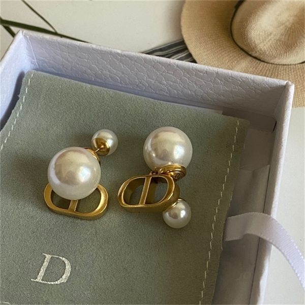2022 36% off designer new letter pearl and the same earrings women's jewelry, Golden
2022 36% off designer new letter pearl and the same earrings women's jewelry, Golden