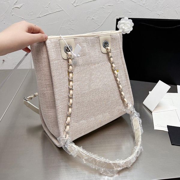 famous luxurys canvas designers wallets fashion women totes letter open shopping beach bag shoulder bags purse clutch genuine leather lady h
famous luxurys canvas designers wallets fashion women totes letter open shopping beach bag shoulder bags purse clutch genuine leather lady h