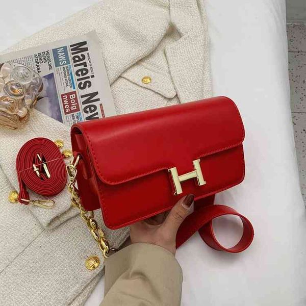 handbags 2022 spring new small square bag h button armpit bag messenger women's simple and versatile temperament live broadcast
handbags 2022 spring new small square bag h button armpit bag messenger women's simple and versatile temperament live broadcast