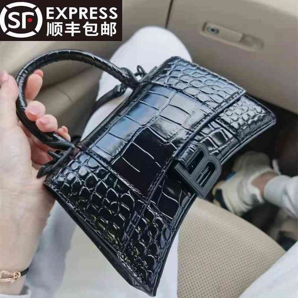 handbags designer balencaigass crossbody sense 2022 high b home crocodile hourglass bag plain leather retro motorcycle messenger smalls0rm
handbags designer balencaigass crossbody sense 2022 high b home crocodile hourglass bag plain leather retro motorcycle messenger smalls0rm