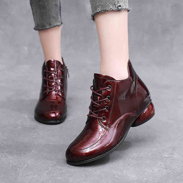 slippers patent leather martin boots women's spring and autumn single thick heel large 43 shoes middle square toe xqb5, Black
slippers patent leather martin boots women's spring and autumn single thick heel large 43 shoes middle square toe xqb5, Black