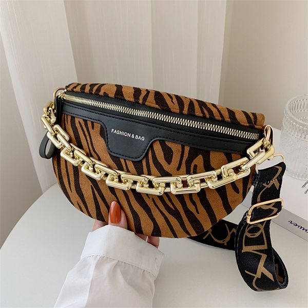 waist trendy leopards pattern chest bag outdoor casual women crossbody bags gold thick chain fanny pack 220624
waist trendy leopards pattern chest bag outdoor casual women crossbody bags gold thick chain fanny pack 220624