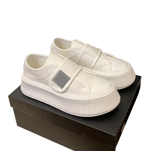 classic green skate shoes womens designer tpu rubber sole platform canvas sneakers athletic low cut sport running shoes fashion flat heels c
classic green skate shoes womens designer tpu rubber sole platform canvas sneakers athletic low cut sport running shoes fashion flat heels c