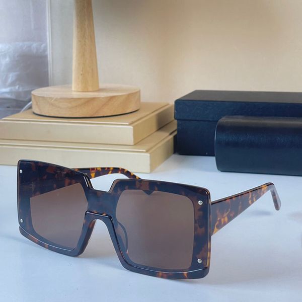 big frame 1set fashion sunglasses eyewear goggles square brand designer retro 0081 shades for woman shades men beach sun glasses lunettes de, White;black
big frame 1set fashion sunglasses eyewear goggles square brand designer retro 0081 shades for woman shades men beach sun glasses lunettes de, White;black