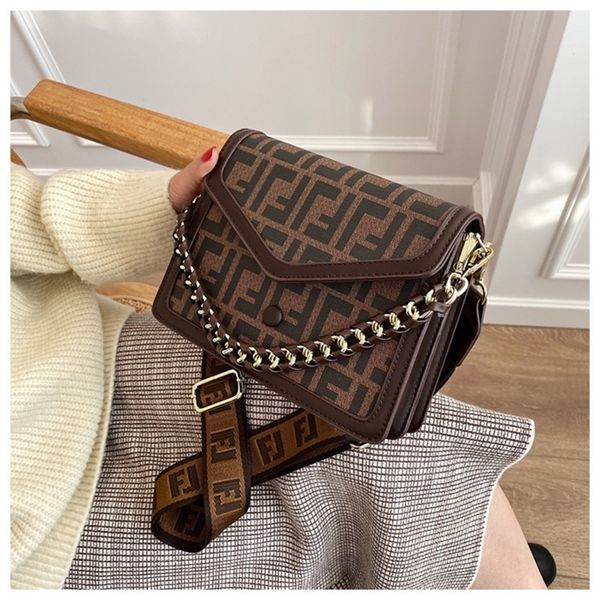 sen series women's new fashion texture single small versatile broadband messenger design purses online
sen series women's new fashion texture single small versatile broadband messenger design purses online