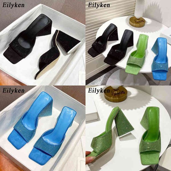 sandals eilyken 2022 new summer crystal triangle thick heel slippers street woman square toes dress party shoes 220419 220427, Black
sandals eilyken 2022 new summer crystal triangle thick heel slippers street woman square toes dress party shoes 220419 220427, Black