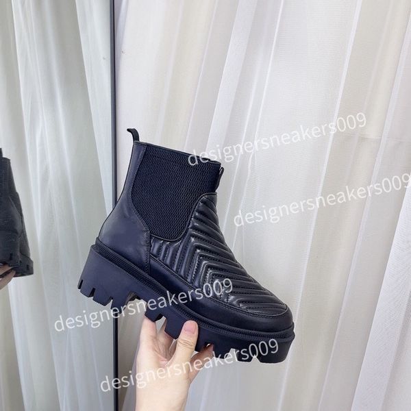 autumn new socks shoes womans stretch fabric mid-calf casual platform boots net red knitted short boots women plus size booties ly211203, Black
autumn new socks shoes womans stretch fabric mid-calf casual platform boots net red knitted short boots women plus size booties ly211203, Black