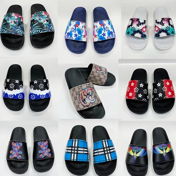 designer slippers men women slides with correct flower luxury brand shoes print slide leather rubber sandals summer flat flip flops 36-45, Black
designer slippers men women slides with correct flower luxury brand shoes print slide leather rubber sandals summer flat flip flops 36-45, Black