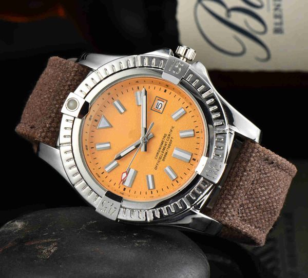 luxury fashion men's watch with quartz movement stainless steel case display calendar knit strap, Slivery;brown
luxury fashion men's watch with quartz movement stainless steel case display calendar knit strap, Slivery;brown