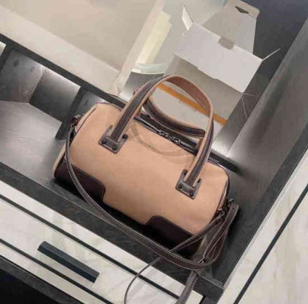 bags tote women exquisite and large capacity handbag shoulder brown leather brand designer crossbody female purses 1225
bags tote women exquisite and large capacity handbag shoulder brown leather brand designer crossbody female purses 1225