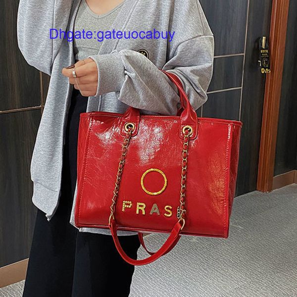women's classic luxury handbags beach bags designers ch metal letter badge tote evening bag small mini body leather handbag large femal
women's classic luxury handbags beach bags designers ch metal letter badge tote evening bag small mini body leather handbag large femal